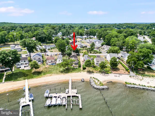 $1,000,000 | 3440 South River Terrace, Edgewater, MD 21037