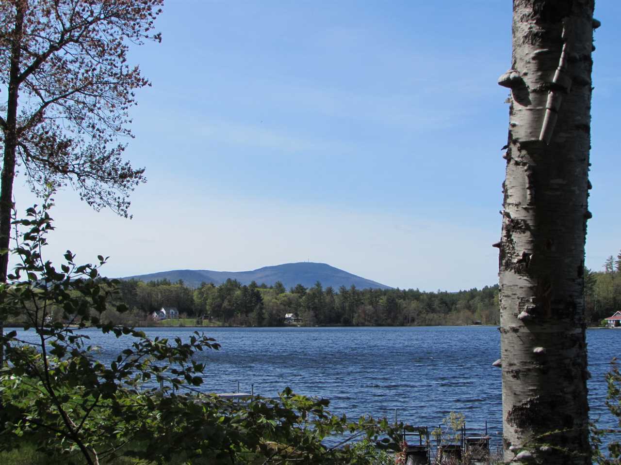 108 Westwind Village Road Webster, NH 03303 - Photo 2 of 35