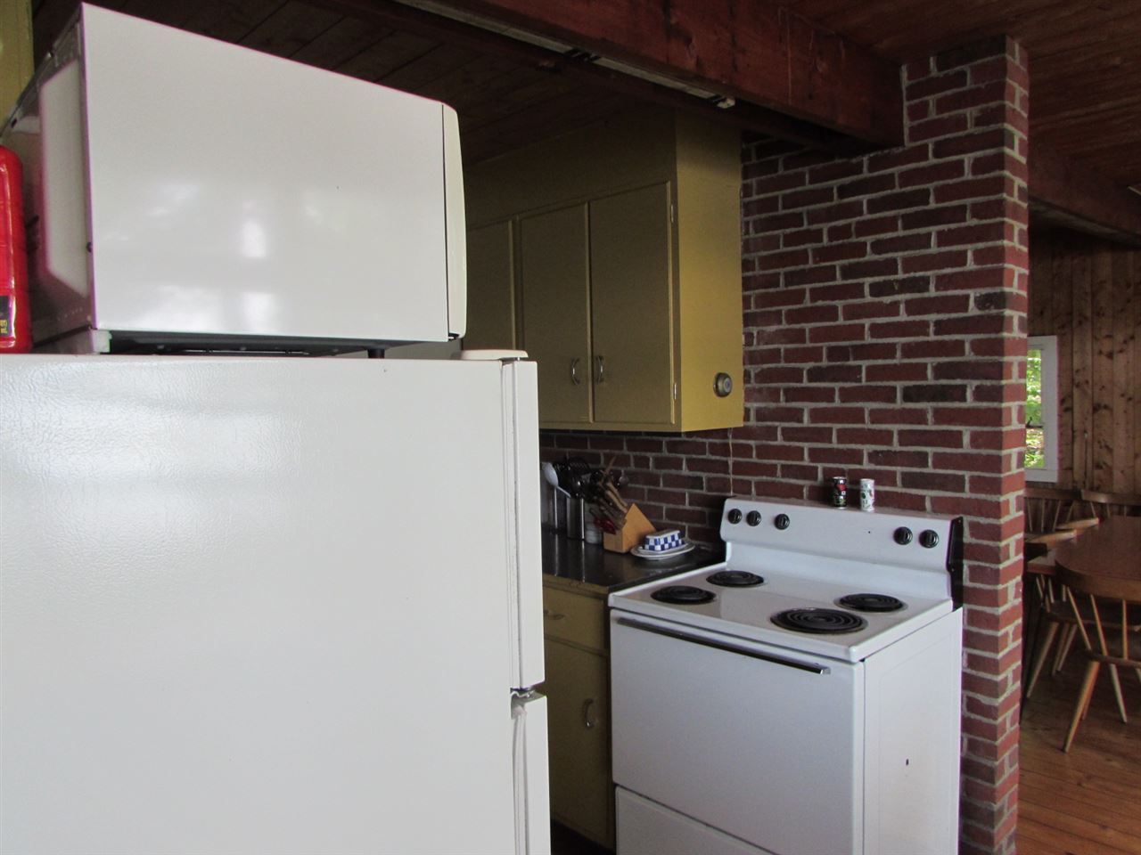 108 Westwind Village Road Webster, NH 03303 - Photo 21 of 35
