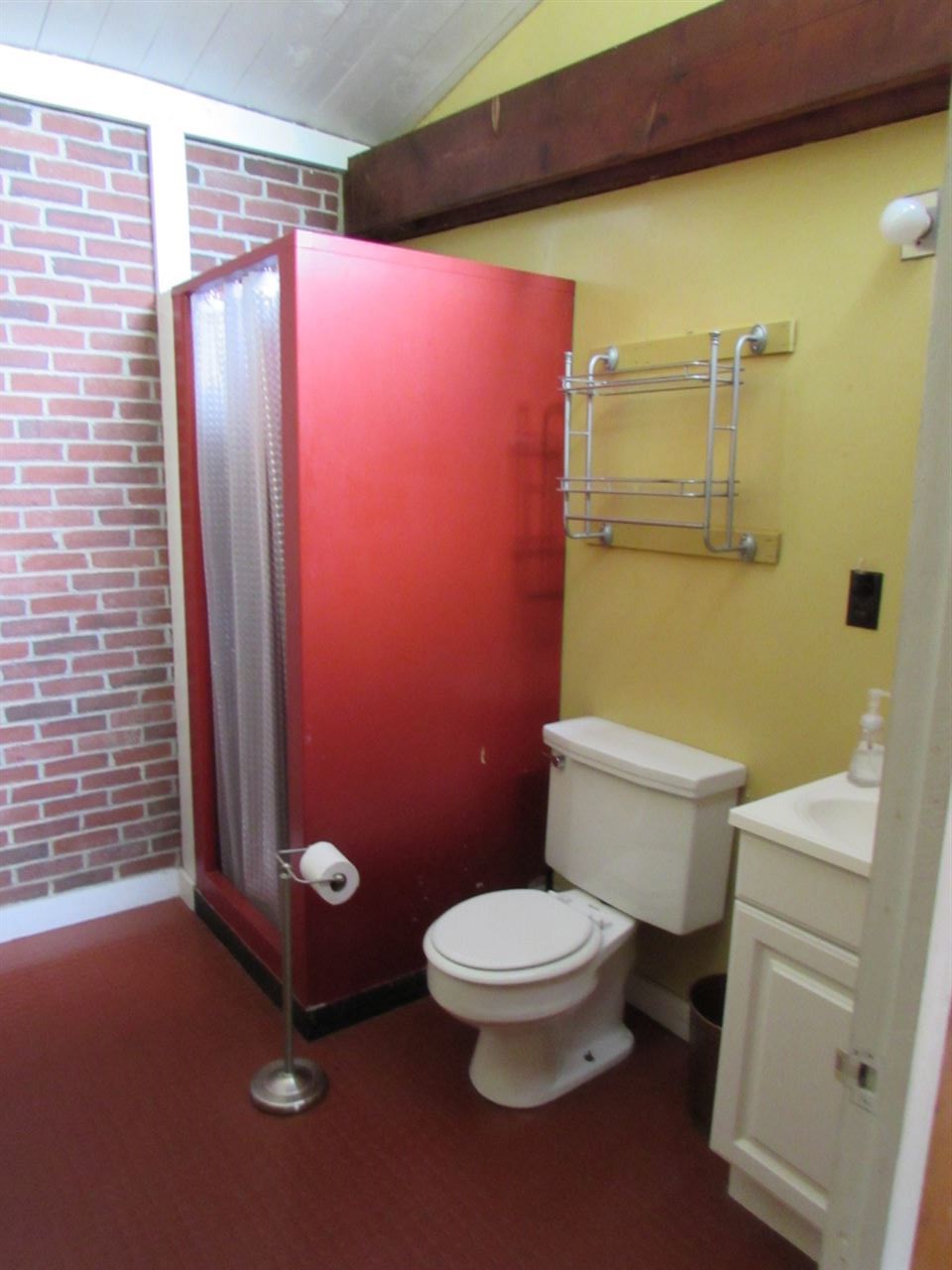 108 Westwind Village Road Webster, NH 03303 - Photo 31 of 35