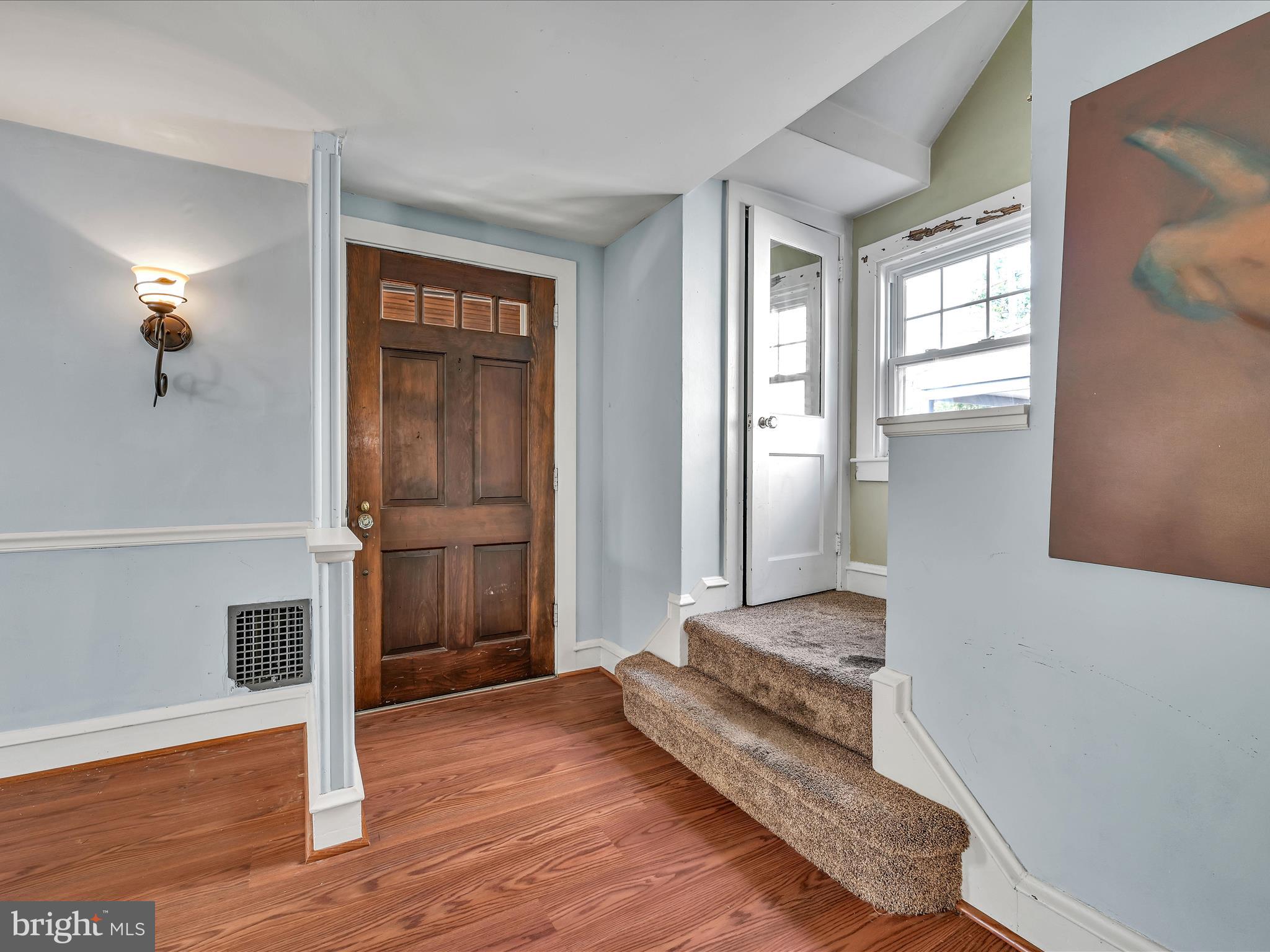 87 South Sproul Road Broomall, PA 19008 - Photo 12 of 29 Dining Room