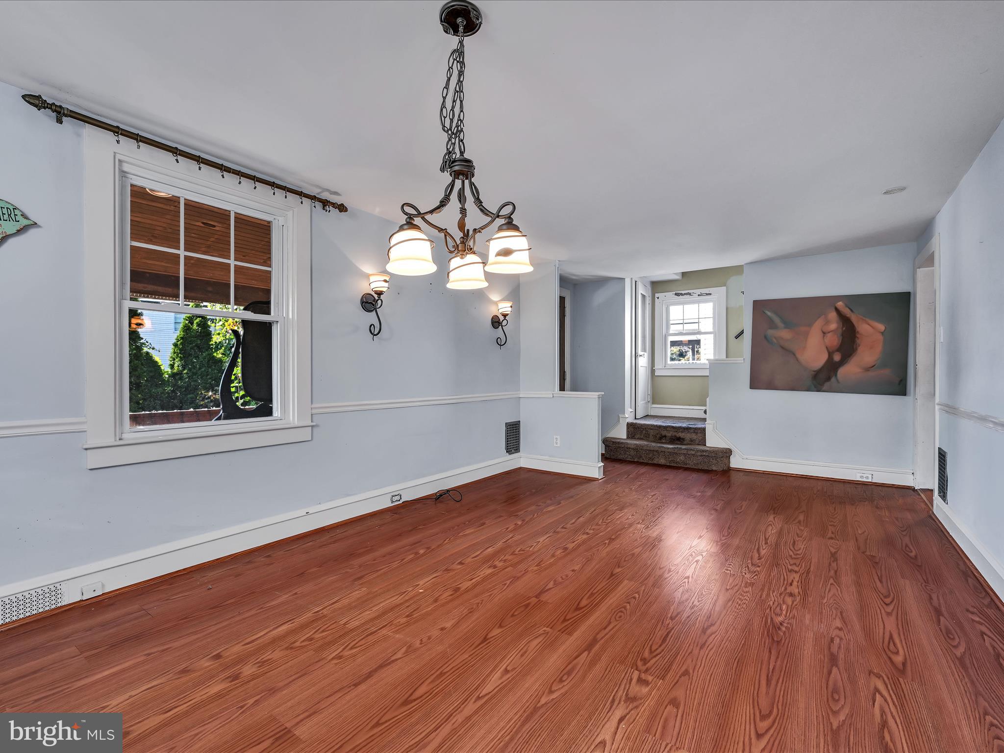 87 South Sproul Road Broomall, PA 19008 - Photo 14 of 29 Dining Room