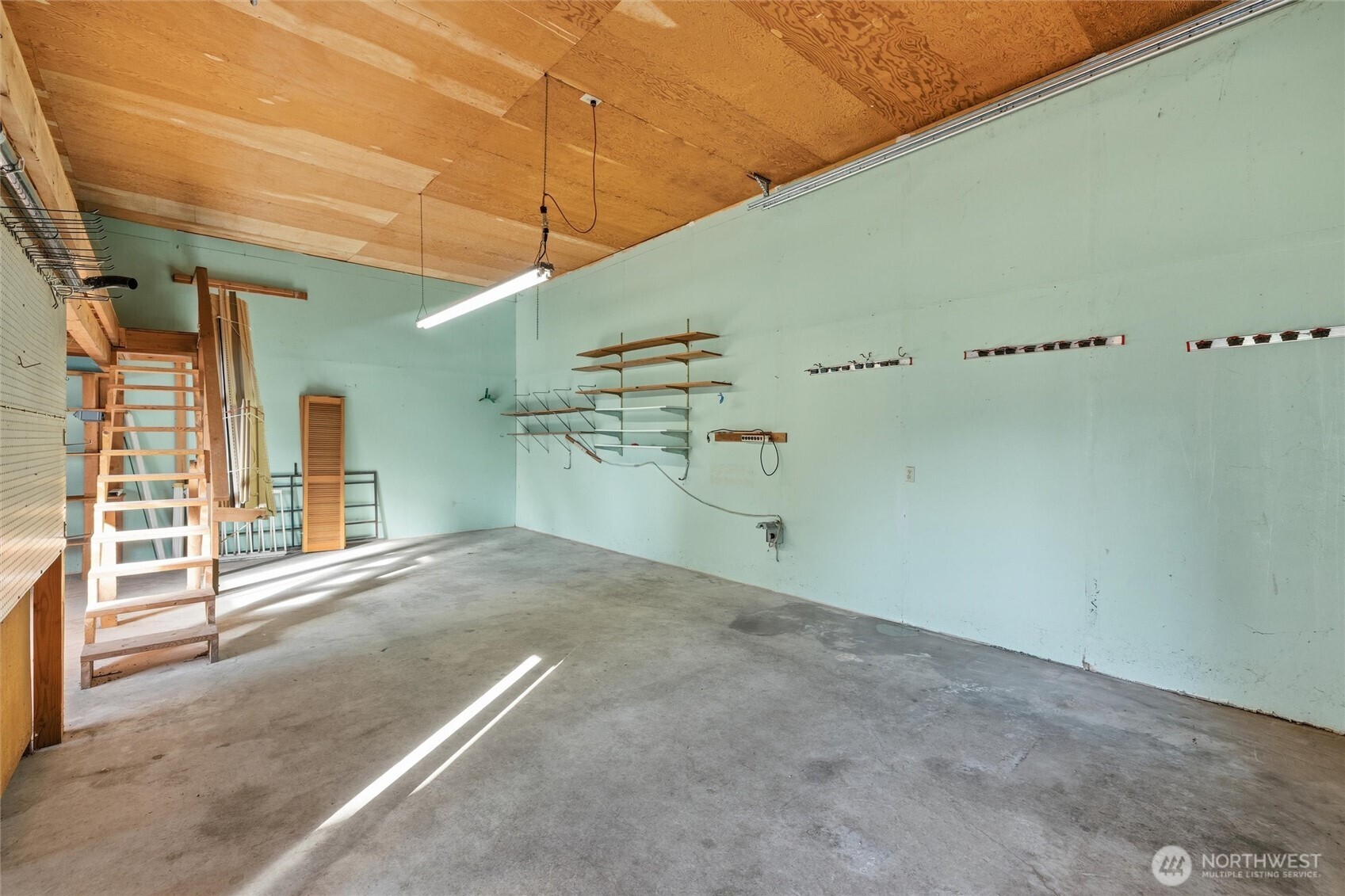 3023 Lynn Street Bellingham, WA 98225 - Photo 37 of 40