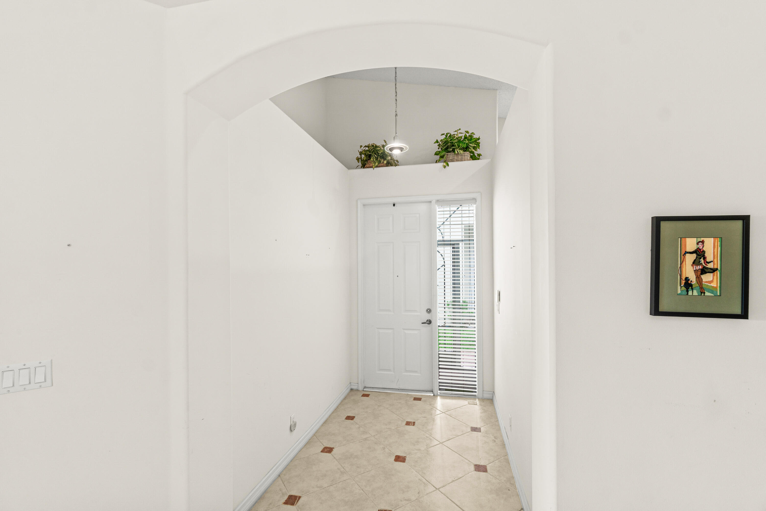 6252 Heliconia Road Delray Beach, FL 33484 - Photo 4 of 38 Foyer