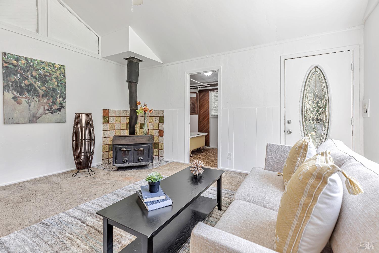 9199 Rio Vista Road Forestville, CA 95436 - Photo 9 of 33