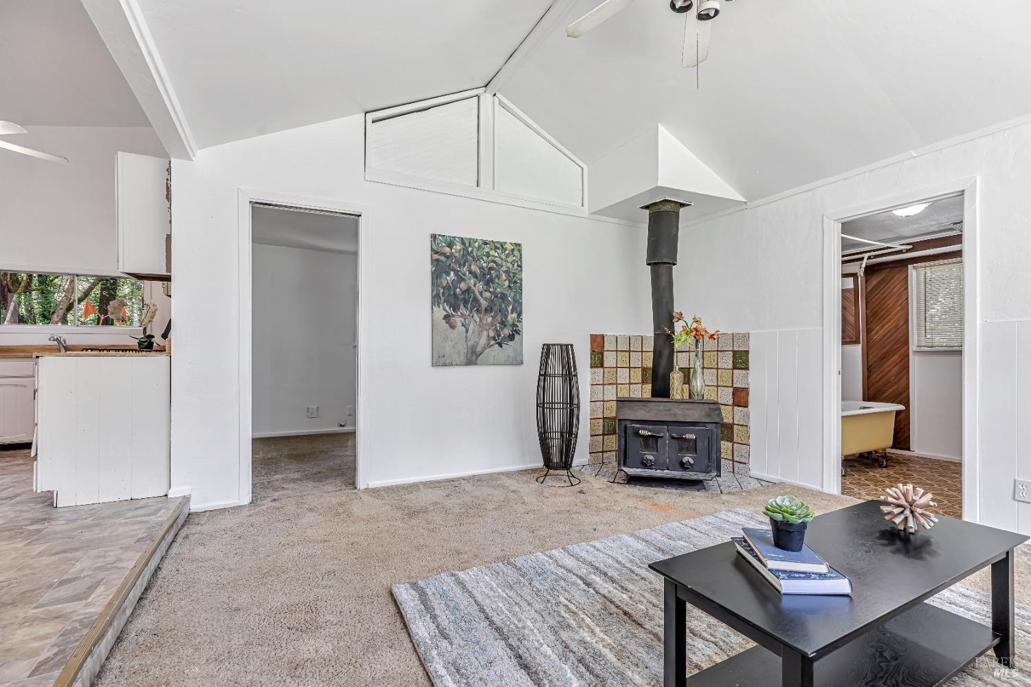 9199 Rio Vista Road Forestville, CA 95436 - Photo 10 of 33