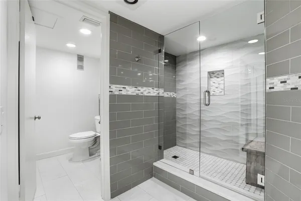$9,500 | 5700 Mariner Street, Unit 702, Tampa, FL 33609