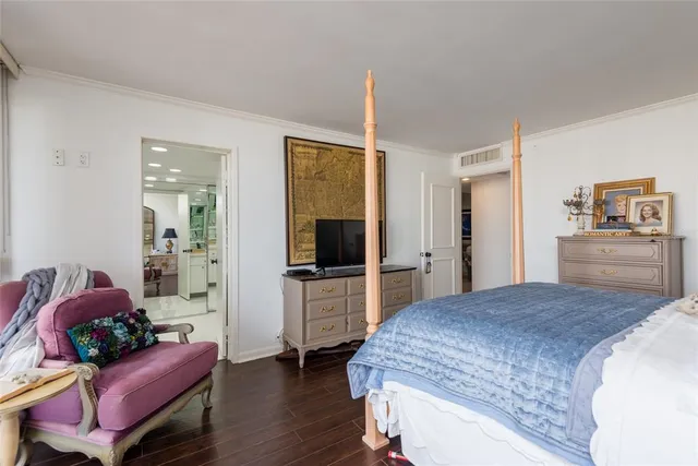 a view of a terrace with sitting area