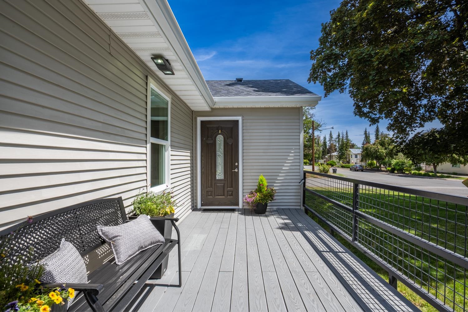 306 West 3rd Street Cheney, WA 99004 - Photo 3 of 50