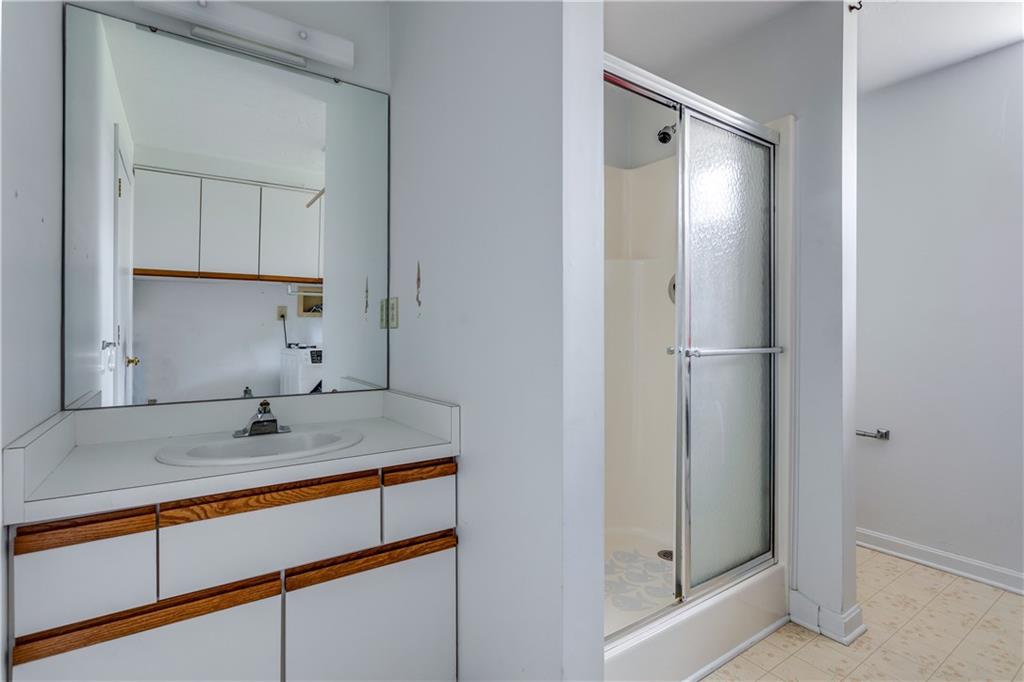1200 McGovern Road, Unit E Houston, PA 15342 - Photo 15 of 16 Second Bath with Walk in Shower