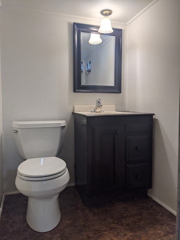 5 Robin Road Westborough, MA 01581 - Photo 21 of 23 Gallery Image 21