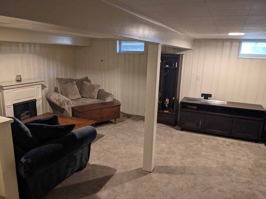 5 Robin Road Westborough, MA 01581 - Photo 22 of 23 Gallery Image 22
