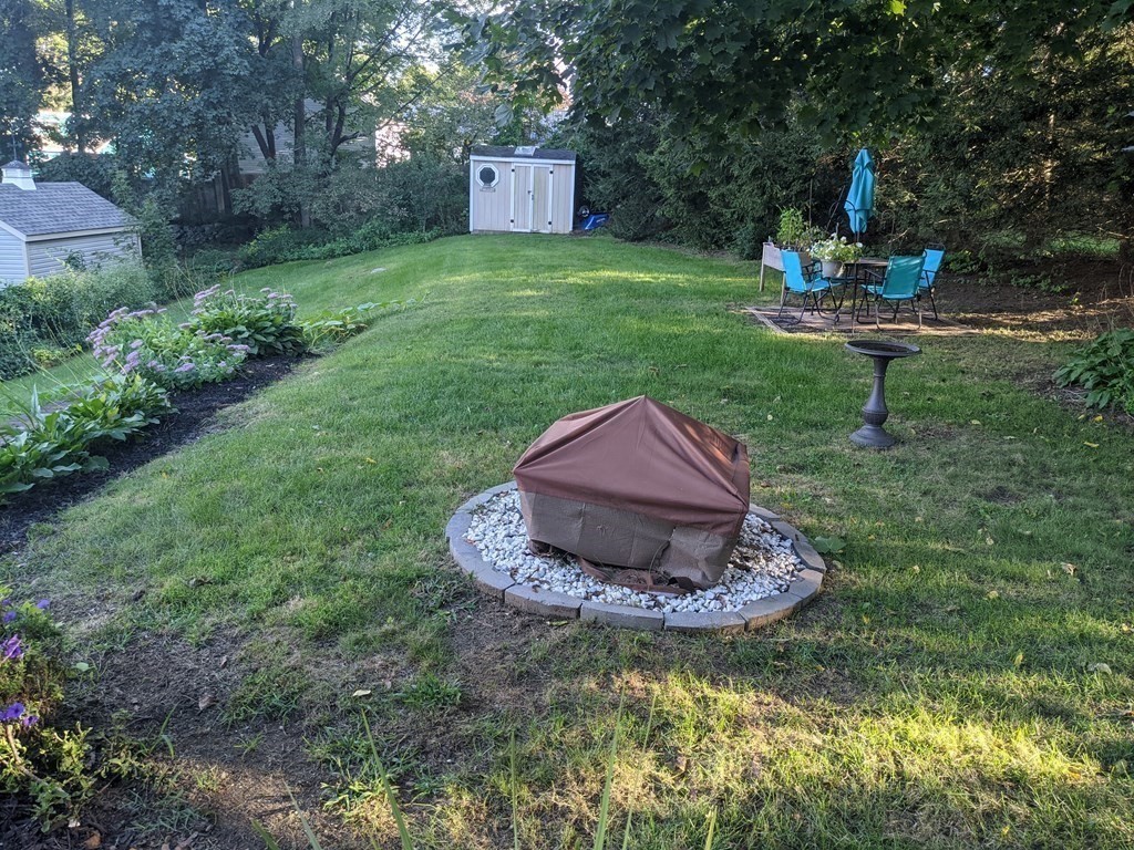 5 Robin Road Westborough, MA 01581 - Photo 3 of 23 Gallery Image 3