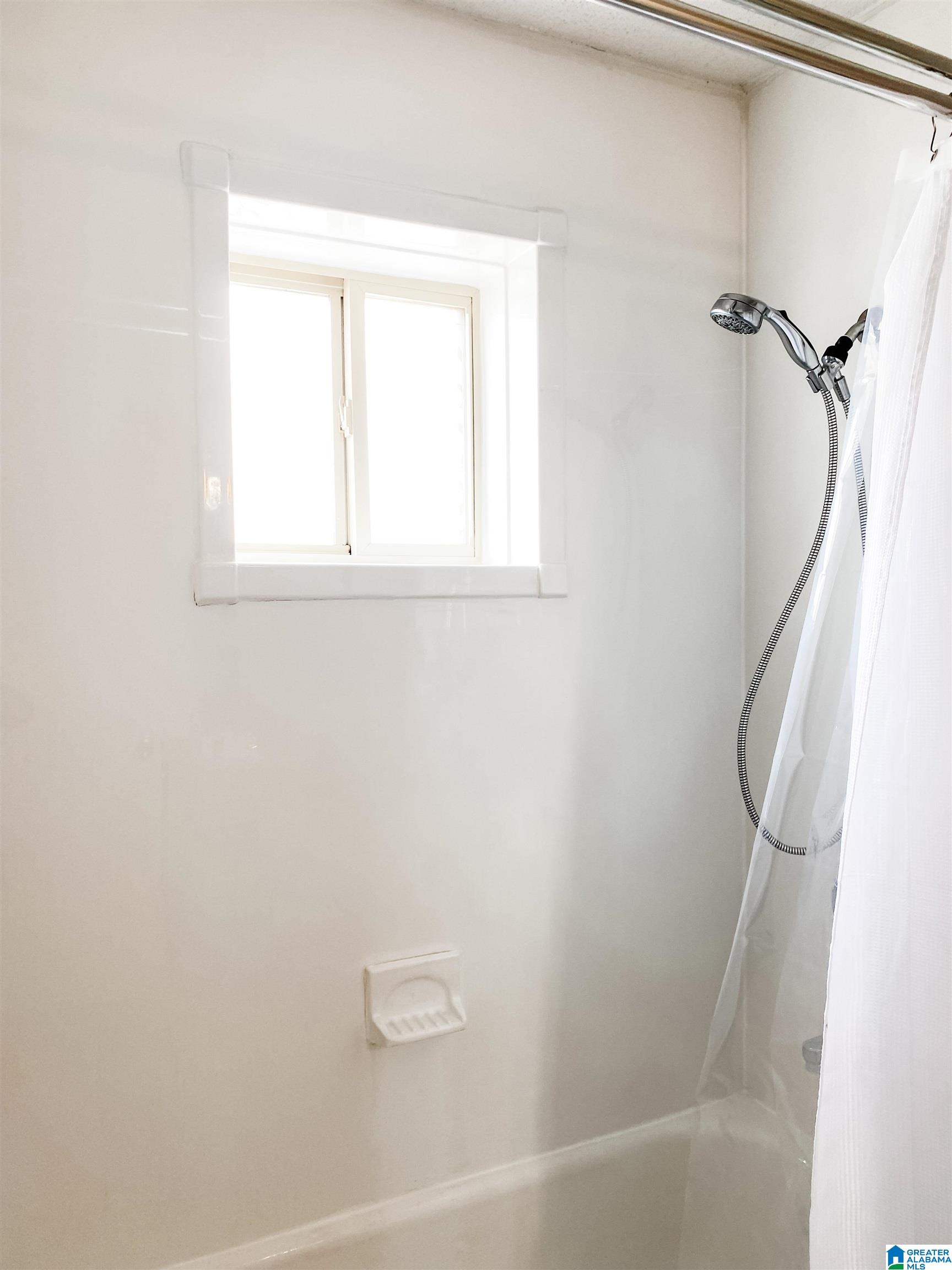 2990 Rhodes Circle South, Unit 315 Birmingham, AL 35205 - Photo 18 of 20 Gallery Image 18