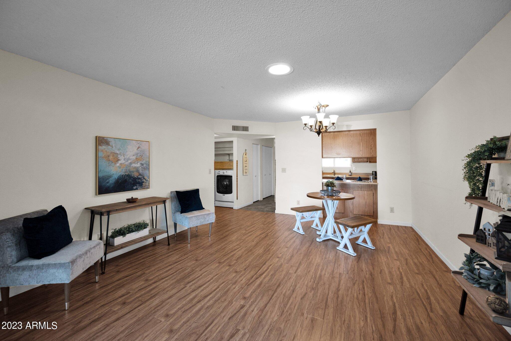131 North Higley Road, Unit 128 Mesa, AZ 85205 - Photo 9 of 19 6-web-or-mls-DSC_3266