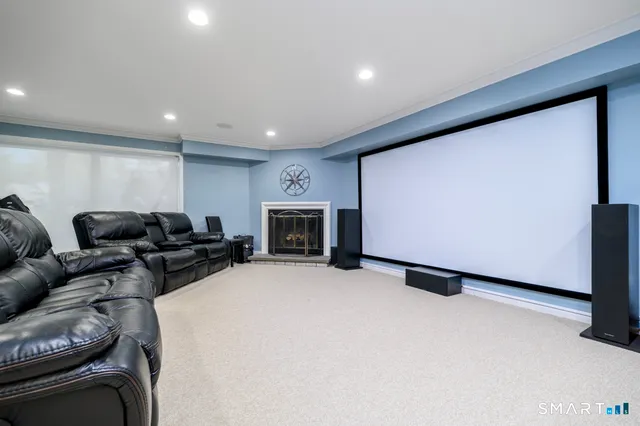 $685,000 | 65 Riverside Avenue, Unit 65, Stamford, CT 06905