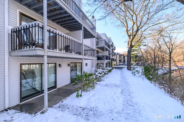 $685,000 | 65 Riverside Avenue, Unit 65, Stamford, CT 06905