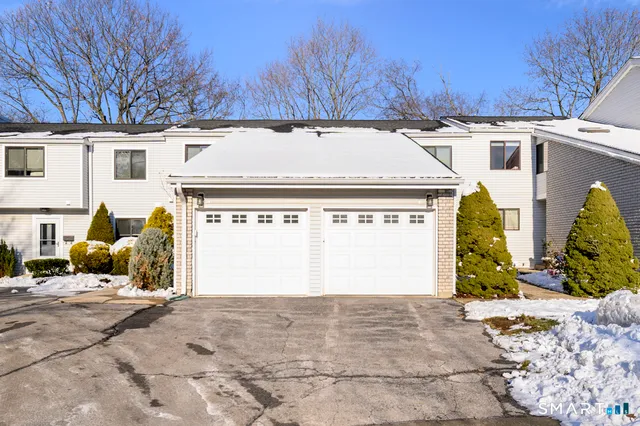 $685,000 | 65 Riverside Avenue, Unit 65, Stamford, CT 06905