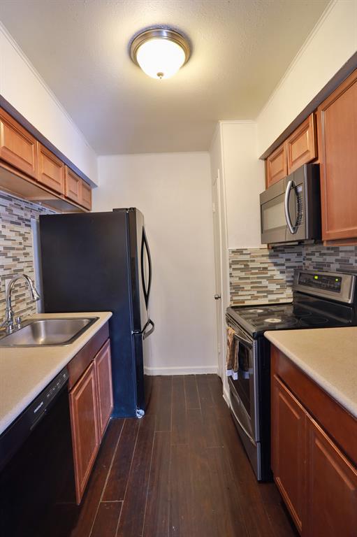 8110 Skillman Street, Unit 2091 Dallas, TX 75231 - Photo 2 of 8