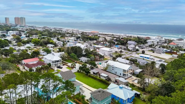 $1,999,999 | 219 East Lakeshore Drive, Panama City Beach, FL 32413