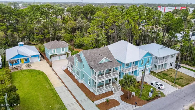 $1,999,999 | 219 East Lakeshore Drive, Panama City Beach, FL 32413
