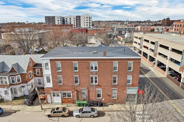 $1,295 | 23 Elm Street, Unit #8 3, Nashua, NH 03060