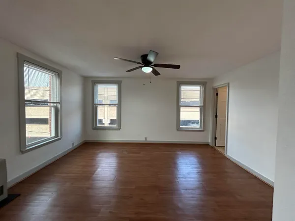 $1,295 | 23 Elm Street, Unit #8 3, Nashua, NH 03060