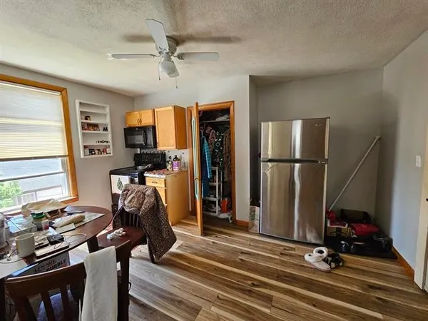 $1,295 | 23 Elm Street, Unit #8 3, Nashua, NH 03060