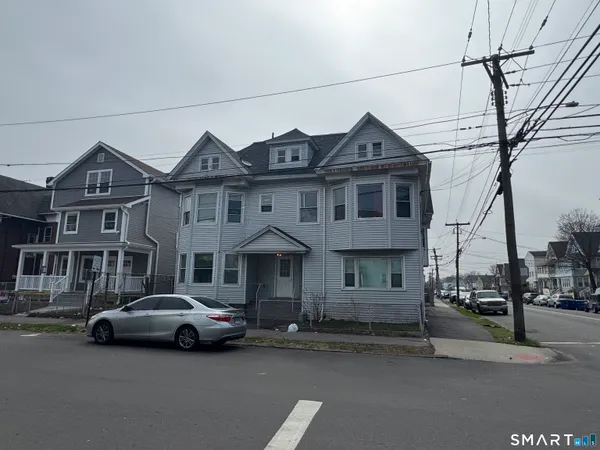 $1,350 | 631 Colorado Avenue, Bridgeport, CT 06605