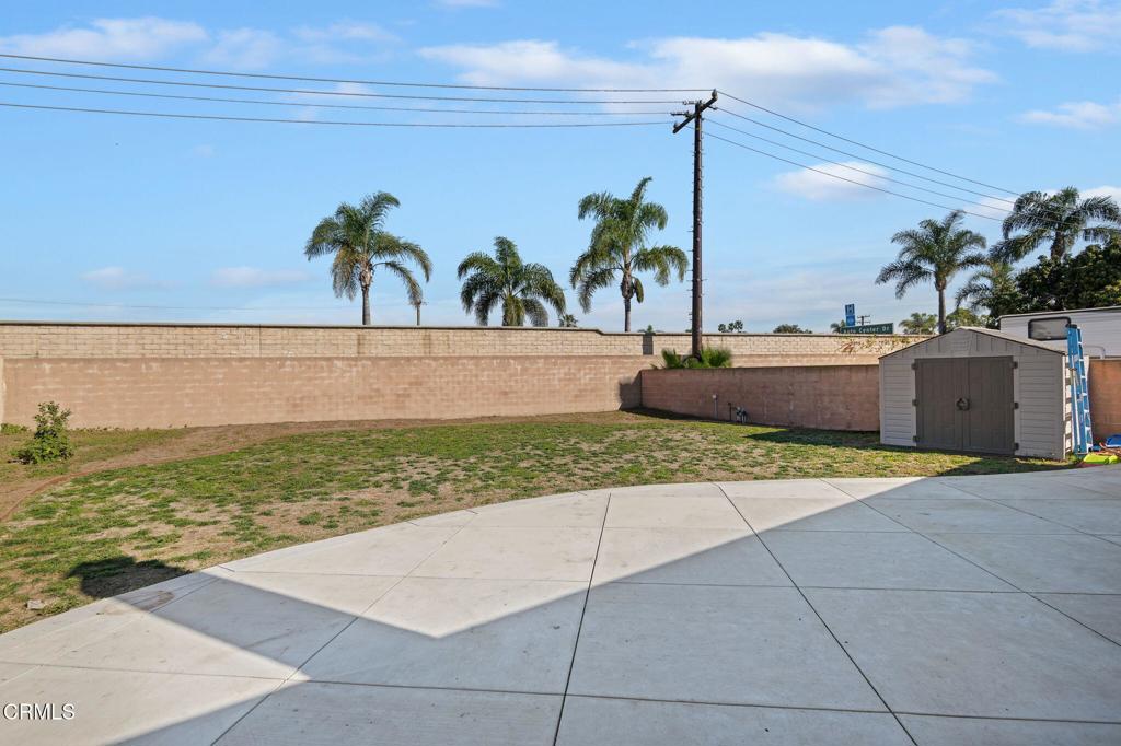 1111 Echo Street Oxnard, CA 93036 - Photo 14 of 16 15-Back Yard