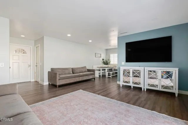 $740,000 | 1111 Echo Street, Oxnard, CA 93036