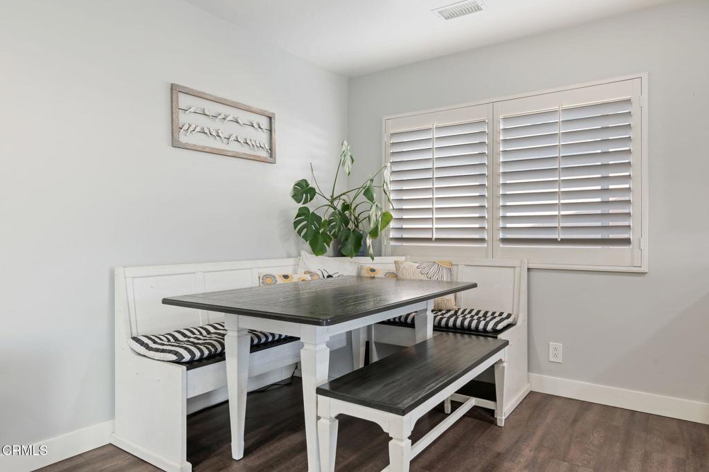 1111 Echo Street Oxnard, CA 93036 - Photo 5 of 16 06-Dining