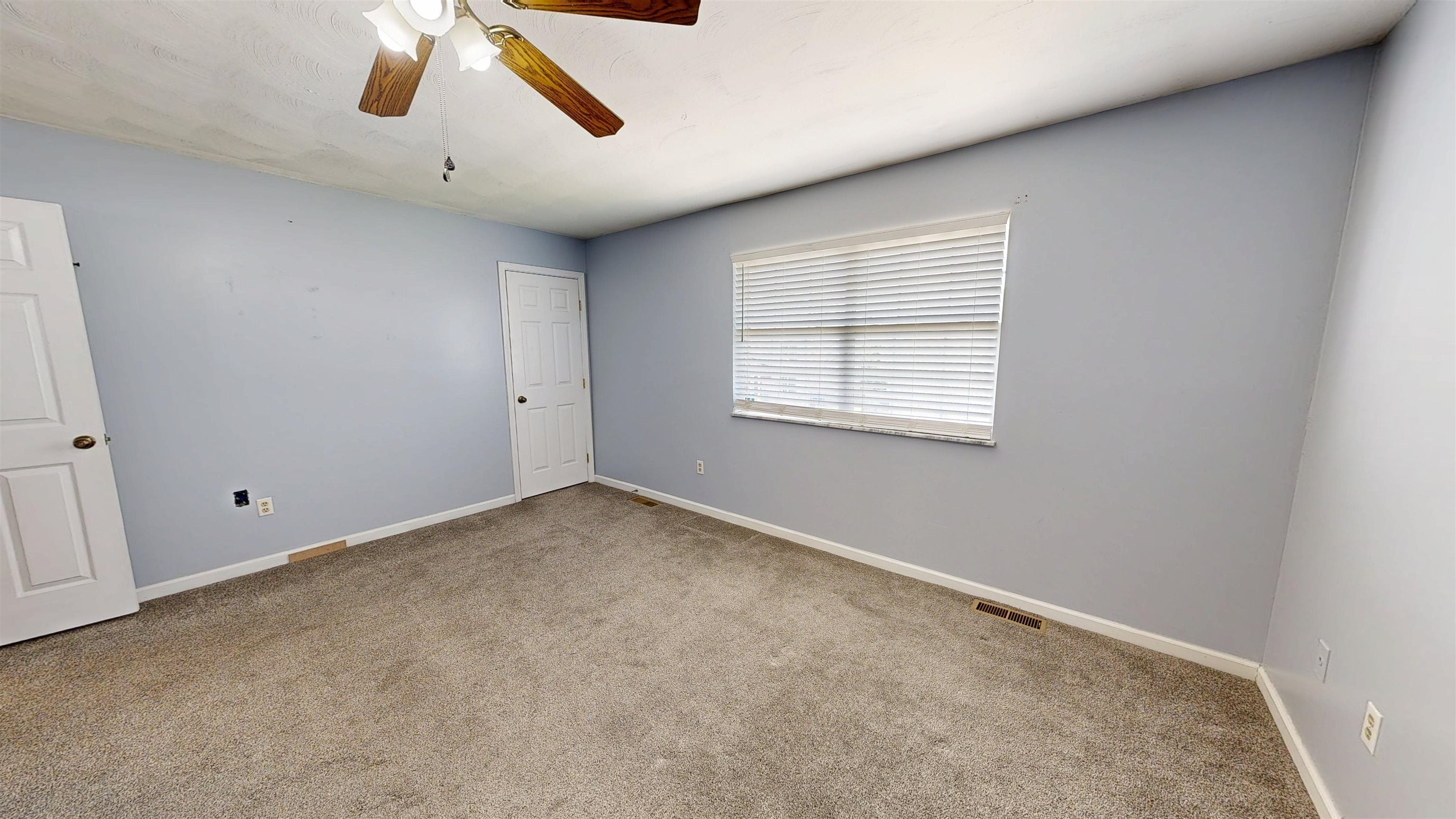 5261 West Pea Ridge Road Huntington, WV 25705 - Photo 20 of 32 Gallery Image 20