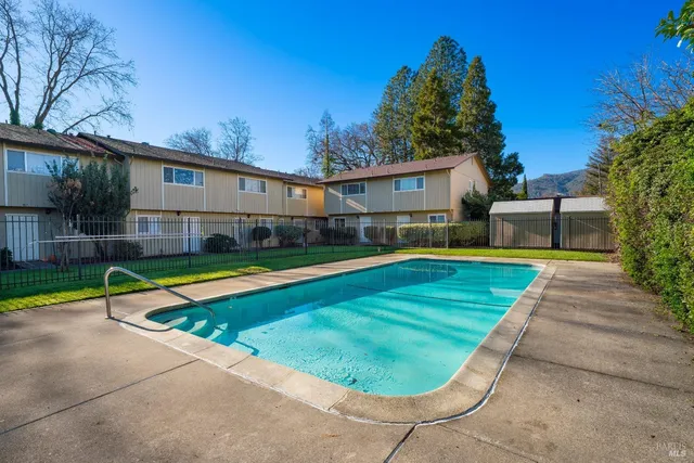 $3,995,000 | 960-979 Marlene Street, Ukiah, CA 95482