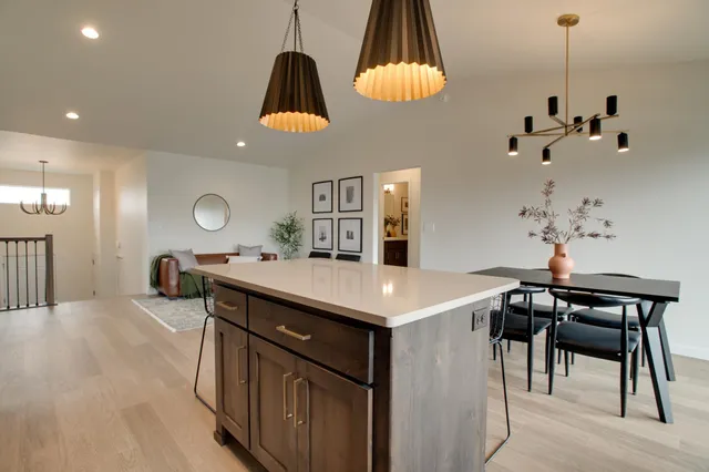 $349,880 | 2414 38th Avenue South, Moorhead, MN 56560