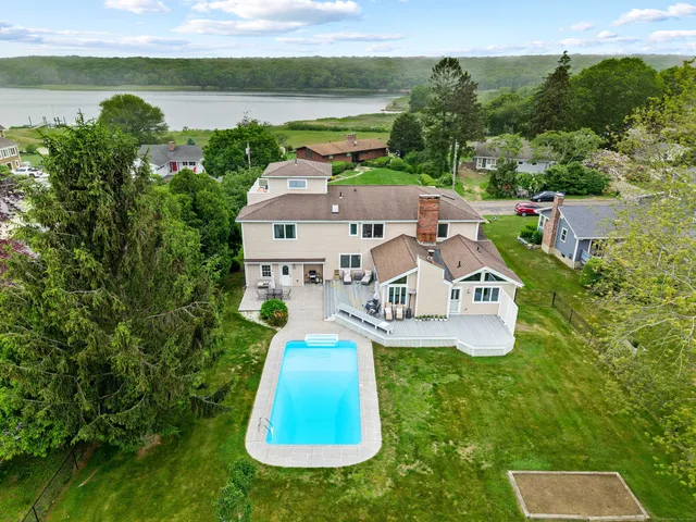 $1,100,000 | 224 Neptune Drive, Groton, CT 06340