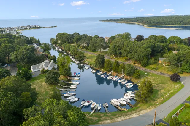 $1,100,000 | 224 Neptune Drive, Groton, CT 06340
