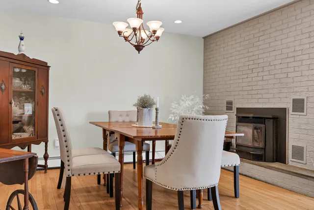 $1,100,000 | 224 Neptune Drive, Groton, CT 06340