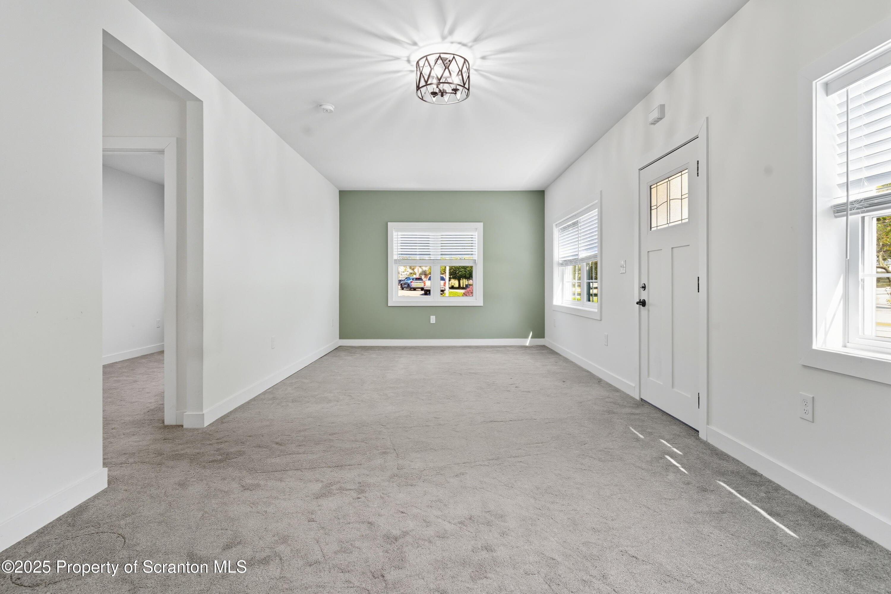 123 North State Street Clarks Summit, PA 18411 - Photo 13 of 41 DSC05643