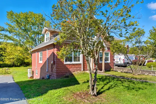 $319,900 | 123 North State Street, Clarks Summit, PA 18411