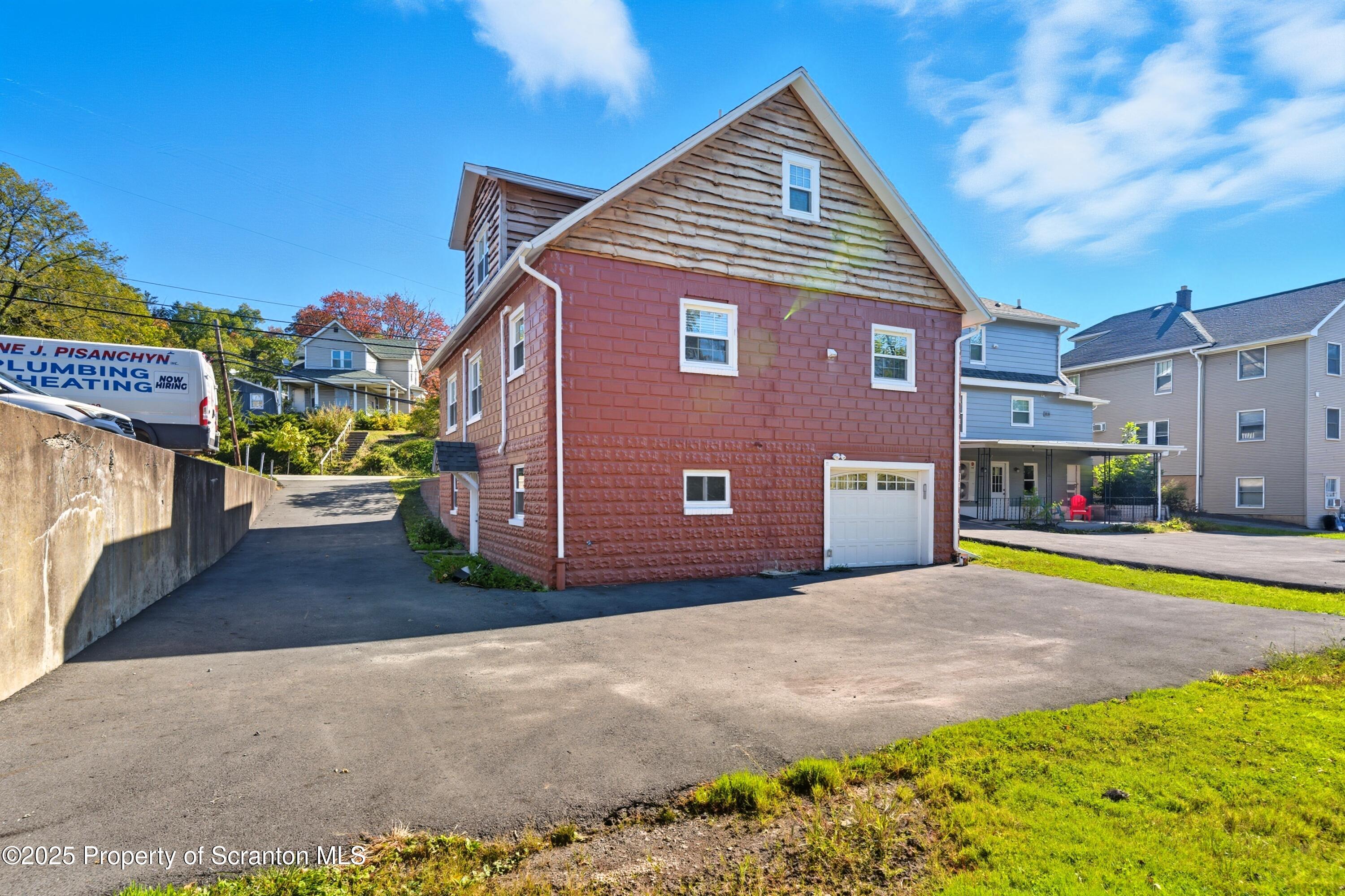 123 North State Street Clarks Summit, PA 18411 - Photo 6 of 41 DSC05766