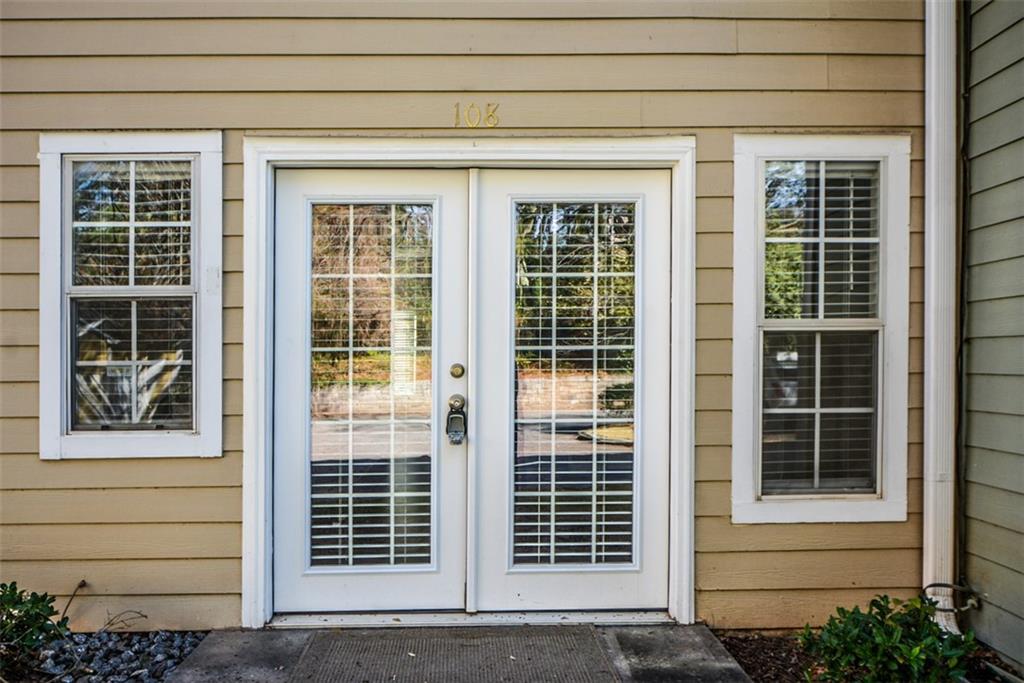 1731 Pryor Road Southwest, Unit 108 Atlanta, GA 30315 - Photo 42 of 43