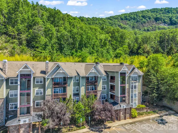 $315,000 | 2000 Olde Eastwood Village Boulevard, Unit 3B, Asheville, NC 28803