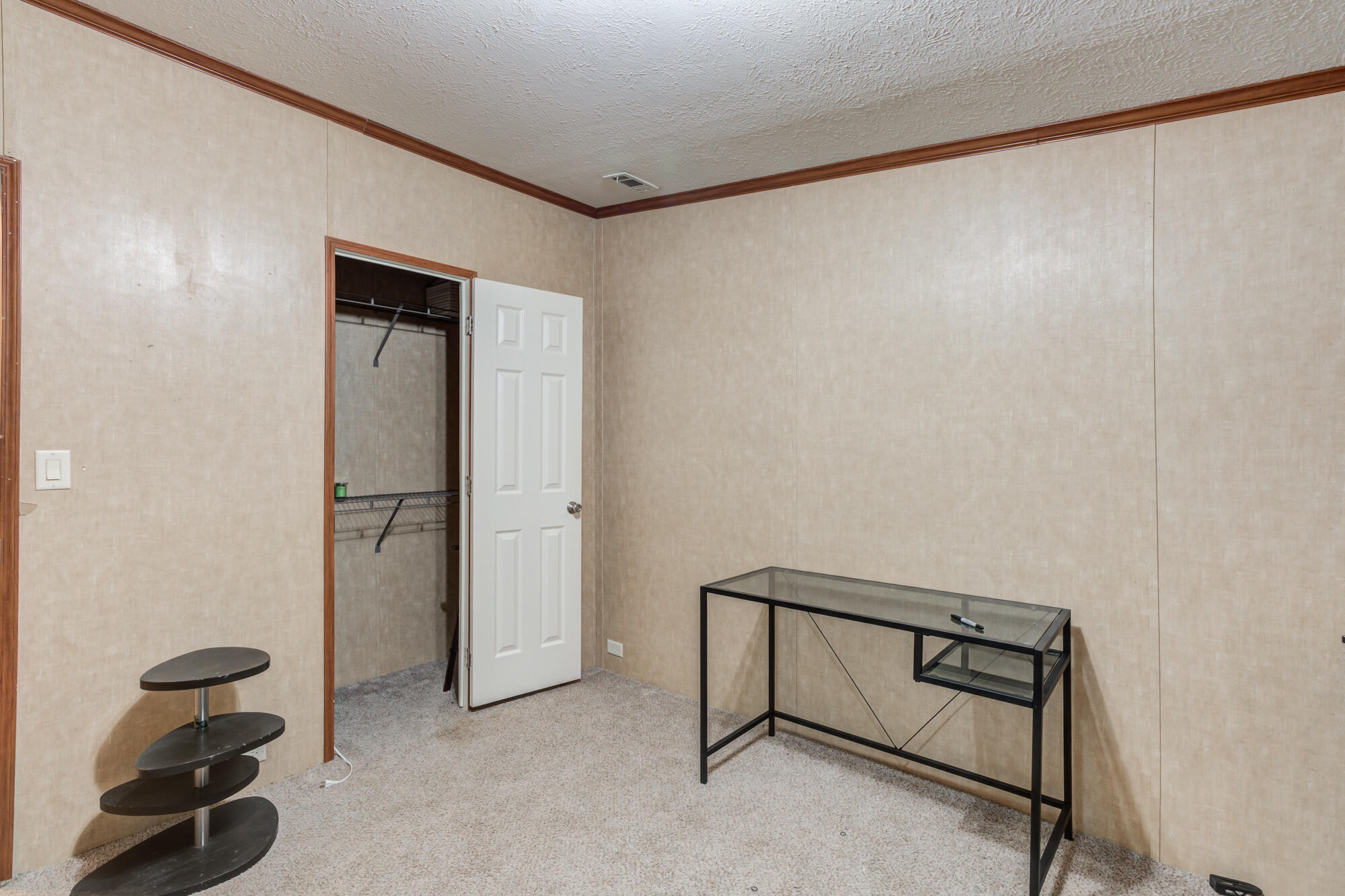 6444 Colorado Road, Unit 4 Lubbock, TX 79407 - Photo 28 of 36 6444-Colorado-Rd-#4_Lubbock-TX_30_Guest-