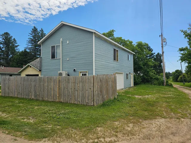 $179,900 | 23 2nd Street Southeast, Akeley, MN 56433
