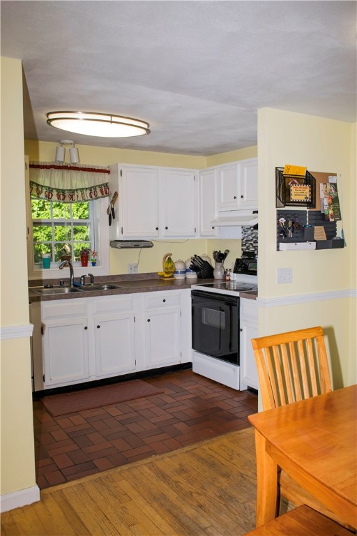 384 Chestnut Hill Road Glocester, RI 02814 - Photo 5 of 18