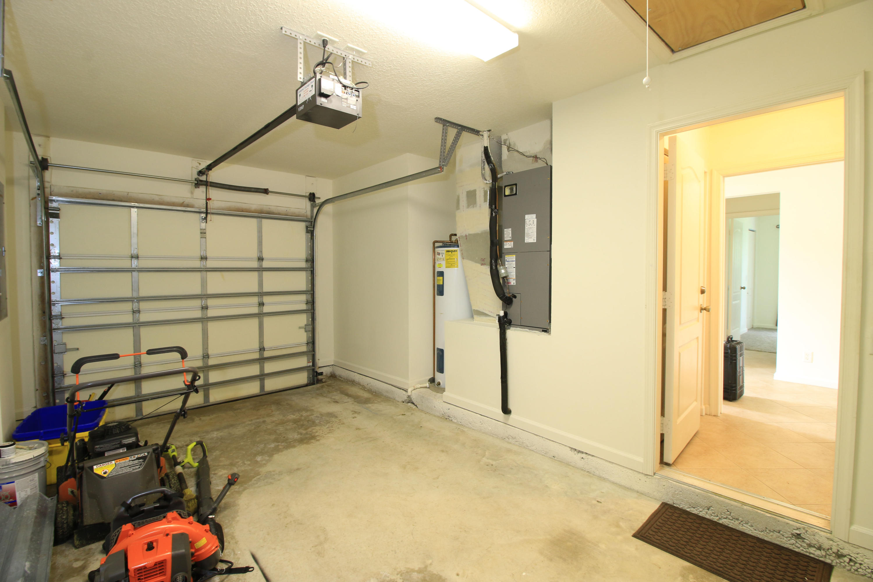 2831 Southwest Riviera Road Stuart, FL 34997 - Photo 21 of 31 Garage