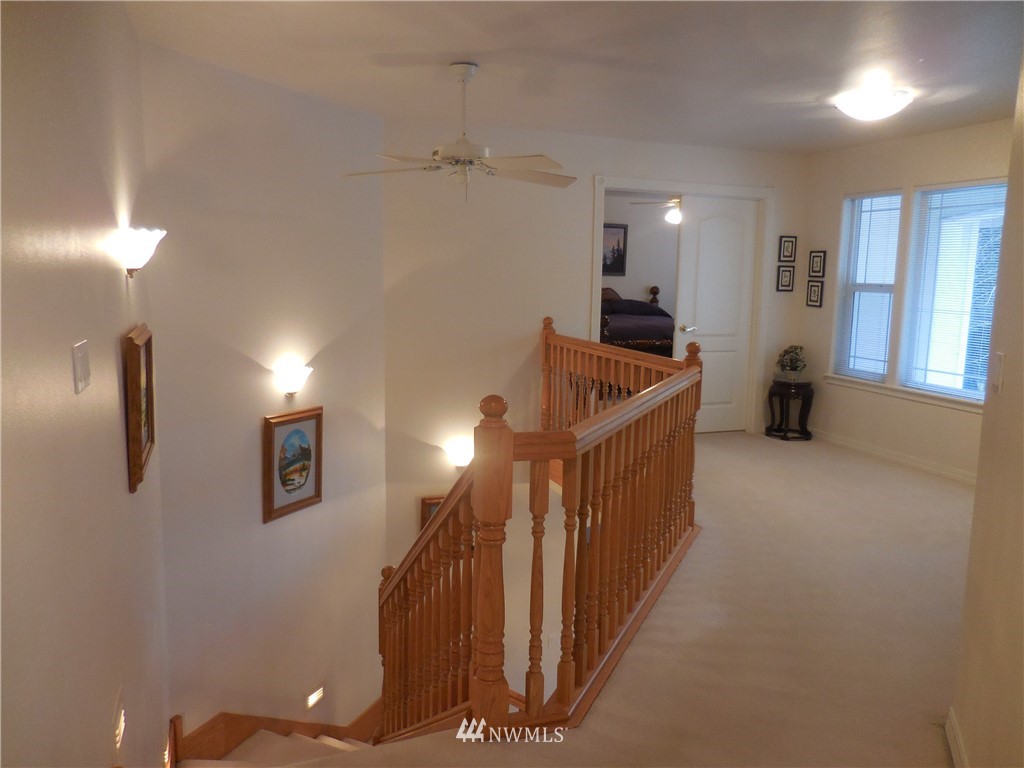1421 Bulman Road Southeast Port Orchard, WA 98366 - Photo 15 of 25 Gallery Image 15