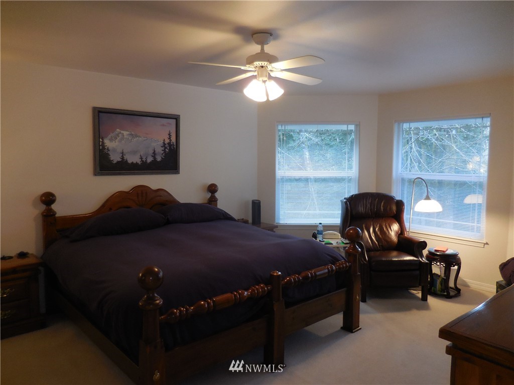 1421 Bulman Road Southeast Port Orchard, WA 98366 - Photo 16 of 25 Gallery Image 16