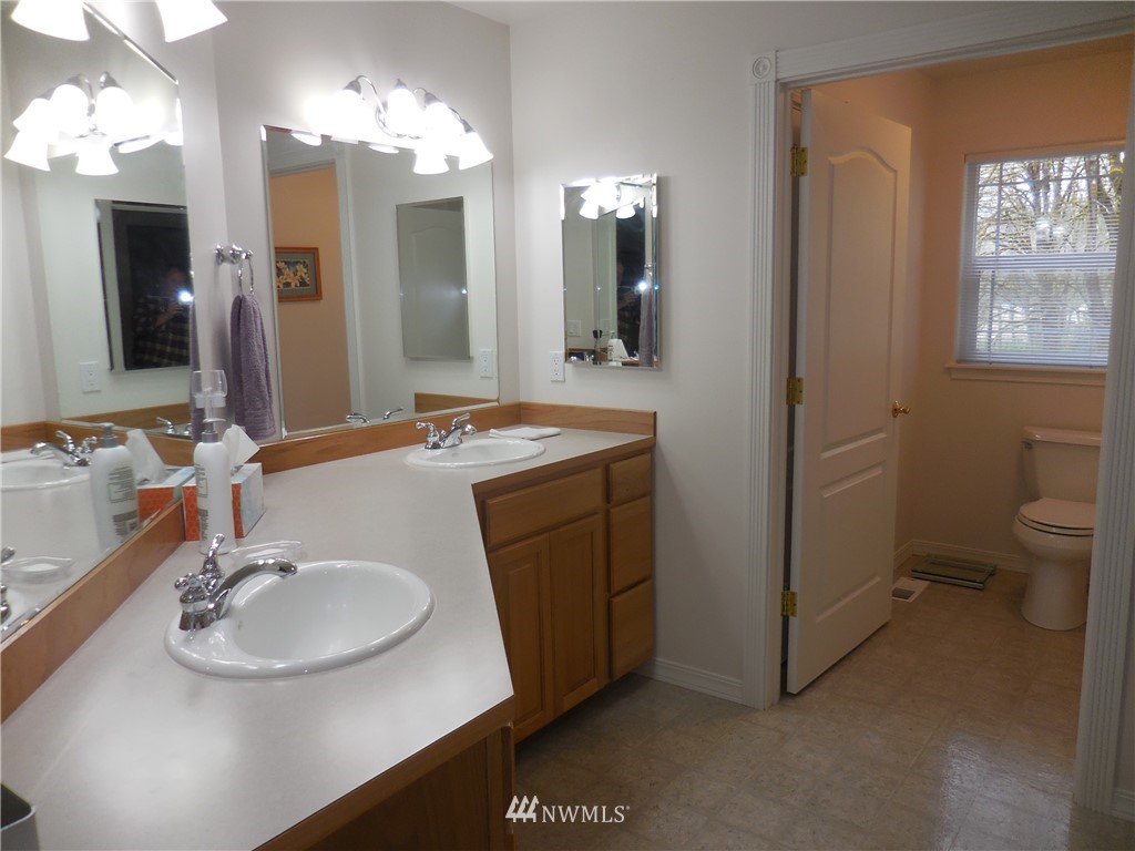 1421 Bulman Road Southeast Port Orchard, WA 98366 - Photo 21 of 25 Gallery Image 21